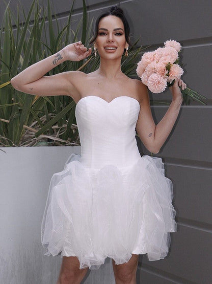 Wedding Dresses Princess Organza Ruched Sweetheart Sleeveless Short/Mini