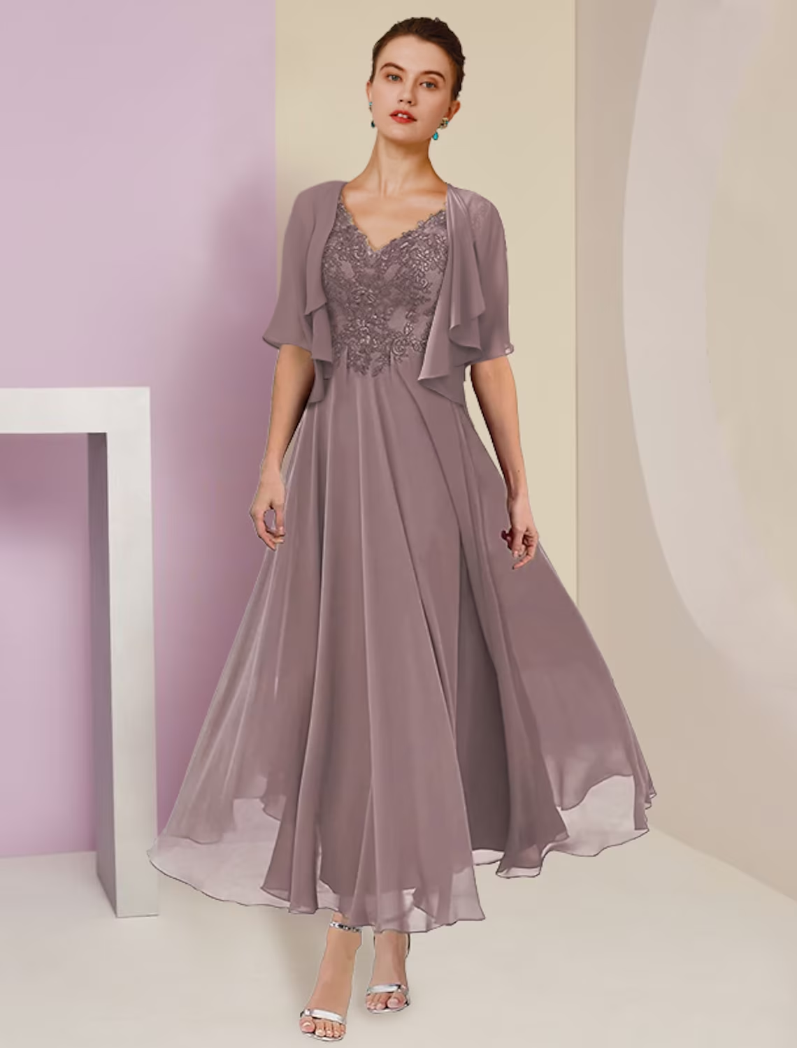 Zweiteiliges A-Linien-Kleid für die Mutter der Braut, formeller Hochzeitsgast, eleganter V-Ausschnitt, wadenlange Spitze, kurze Ärmel, Wickelkleid inklusive Faltenapplikationen