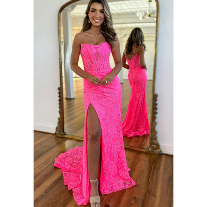 Elegant & Luxurious Off-Shoulder Sleeveless Side Slit Trumpet Applique Prom Dress