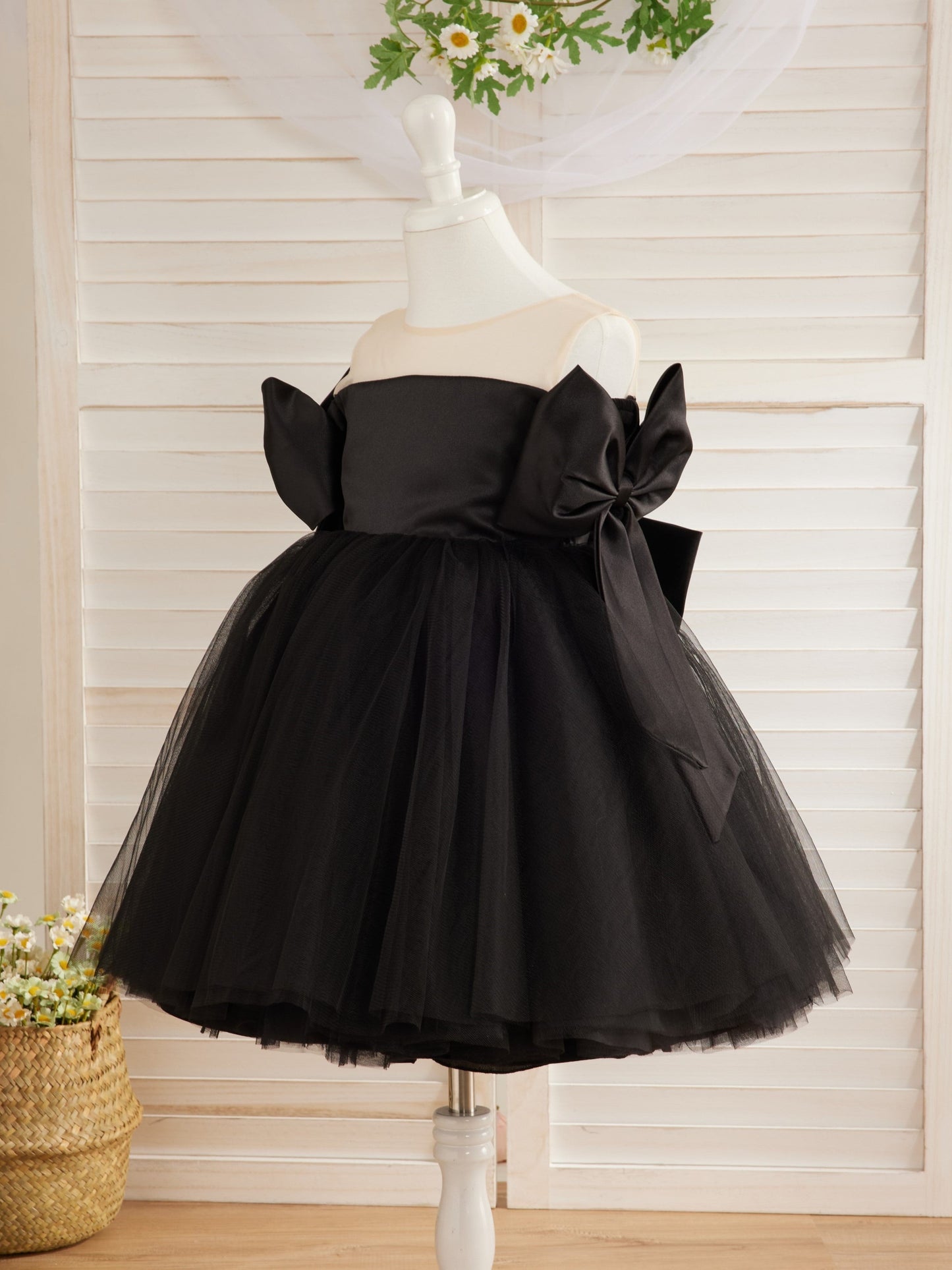 Off-Shoulder Knee-length Black Tulle Baby Girl Dress