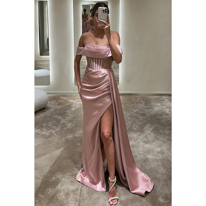 sexy &amp; heißes schulterfreies langes Ballkleid aus Satin mit Illusionsfalten und Schlitz 