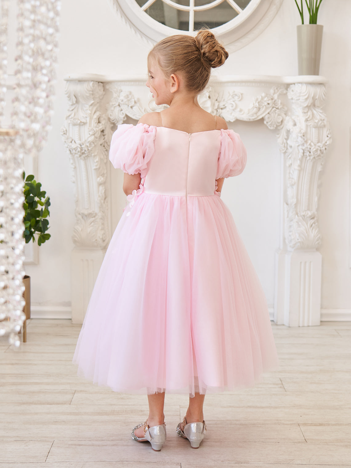 Puffy Sleeves Off-Shoulder 3D Floral Appliques Tulle Tea-length Flower Girl Dress