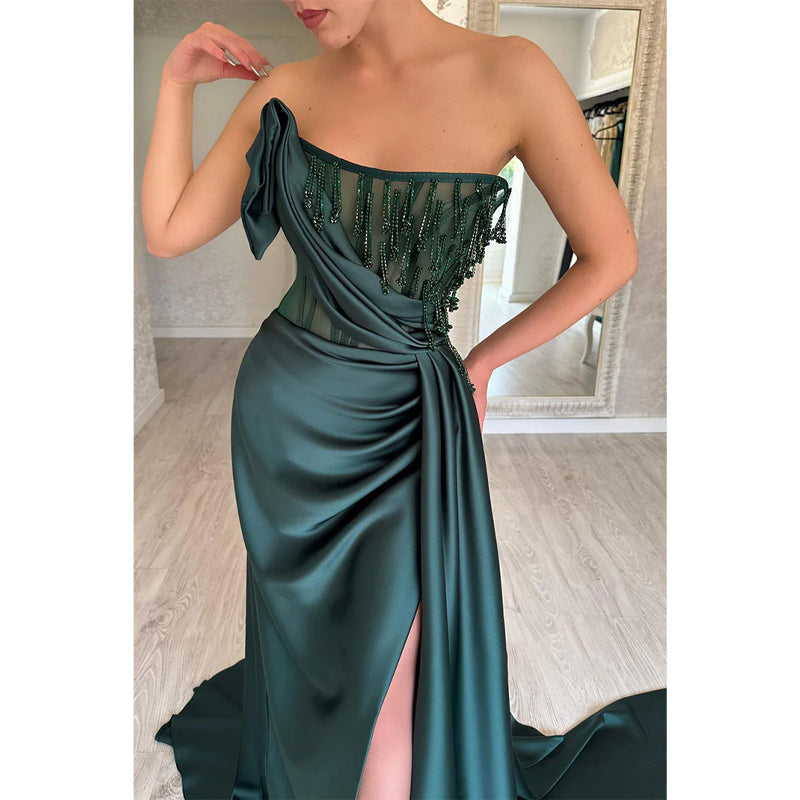 Strapless Bedaed Green Illusion Pleats Satin Long Prom Dress with Sweep Train