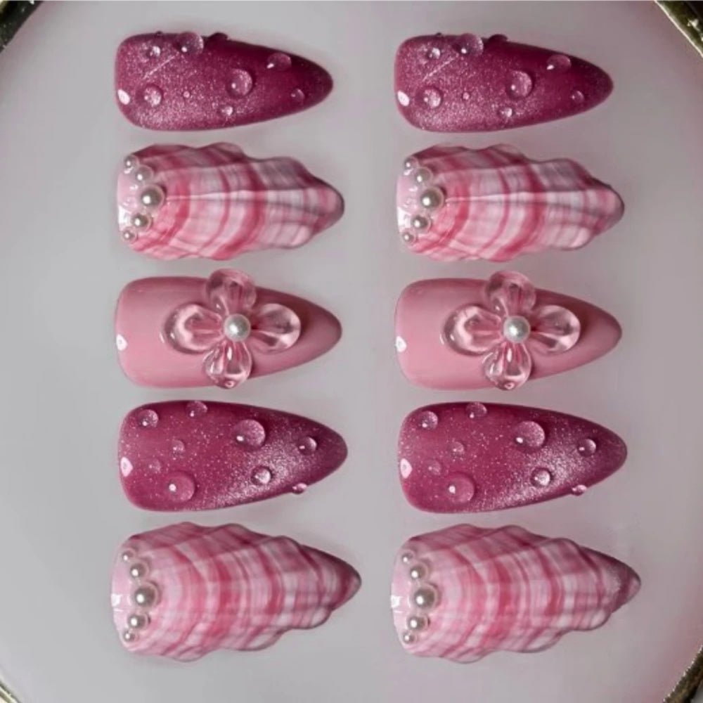 NumberSea - 3D Pink Shells Nails