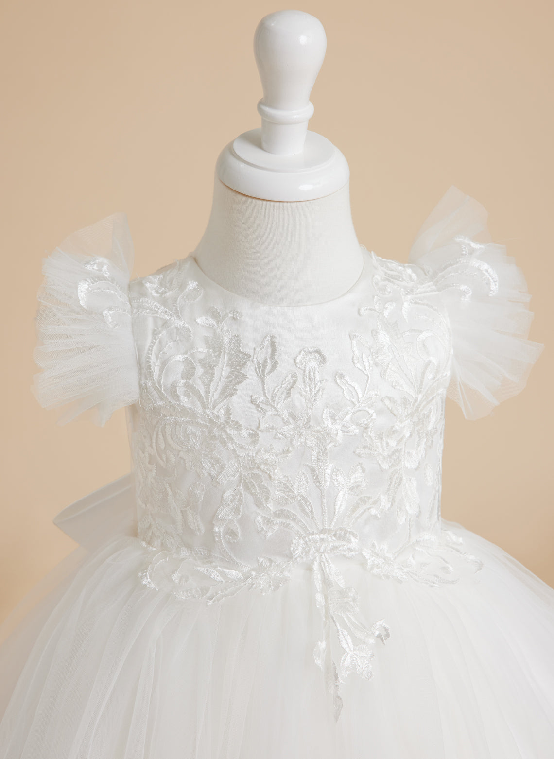 Ivory Princess Ball Gown with Lace Appliques and Tulle Court Train for Girls