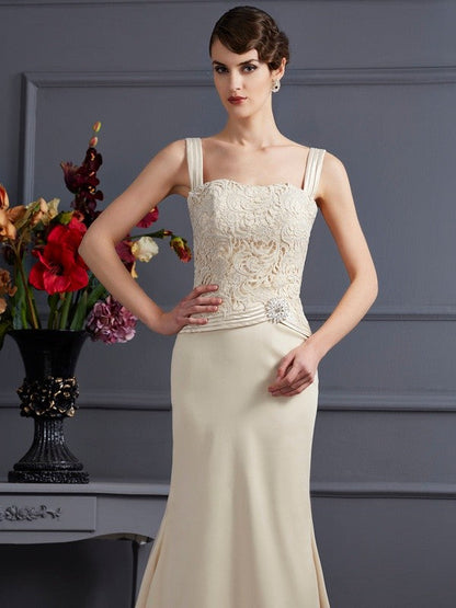 Sheath/Column Square Sleeveless Lace Long Elastic Woven Satin Mother of the Bride Dresses