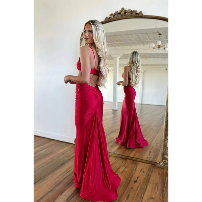 Spaghetti Straps V Neck Bugurndy Mermaid Prom Dress