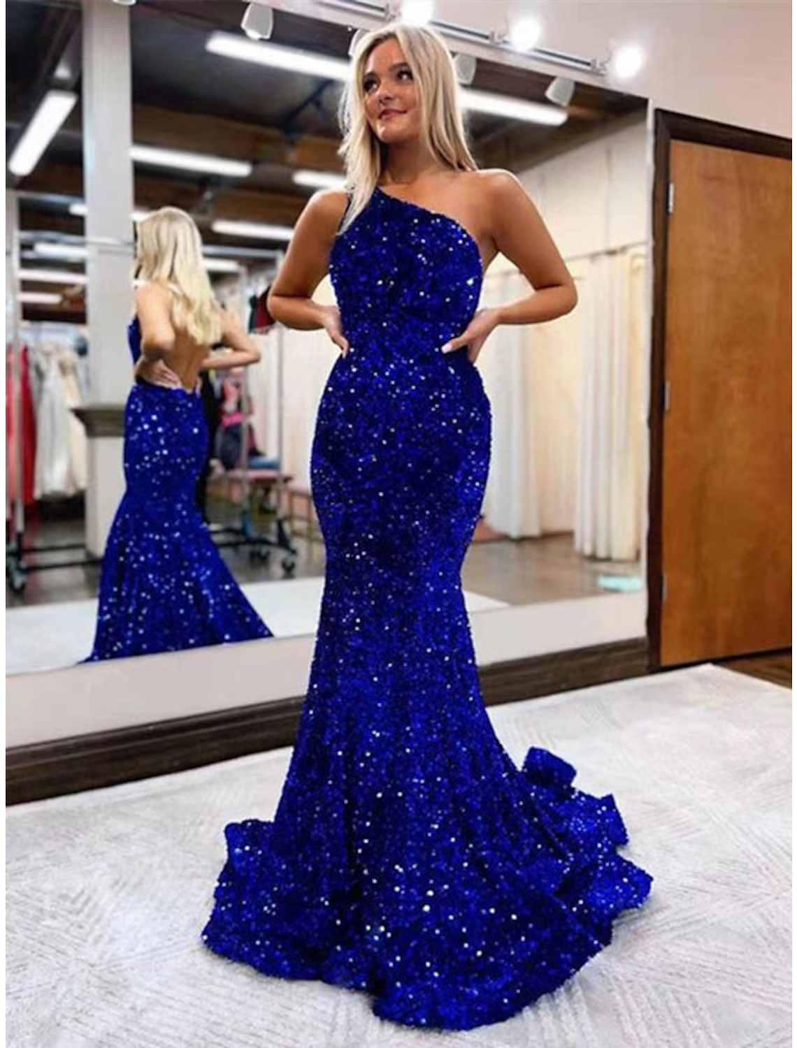 Meerjungfrau/Trompete Ballkleider Sparkle &amp; Shine Kleid Formal Bodenlang Ärmellos Ein Schulter Pailletten Rückenfrei mit Pailletten