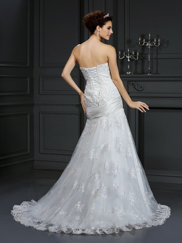 Sheath/Column Strapless Applique Sleeveless Long Satin Wedding Dresses