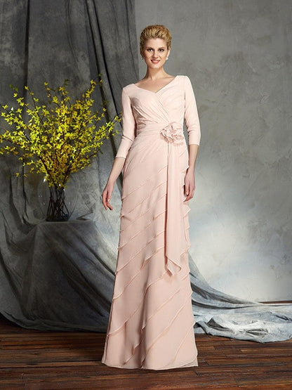 Sheath/Column V-neck Hand-Made Flower 3/4 Sleeves Long Chiffon Mother of the Bride Dresses