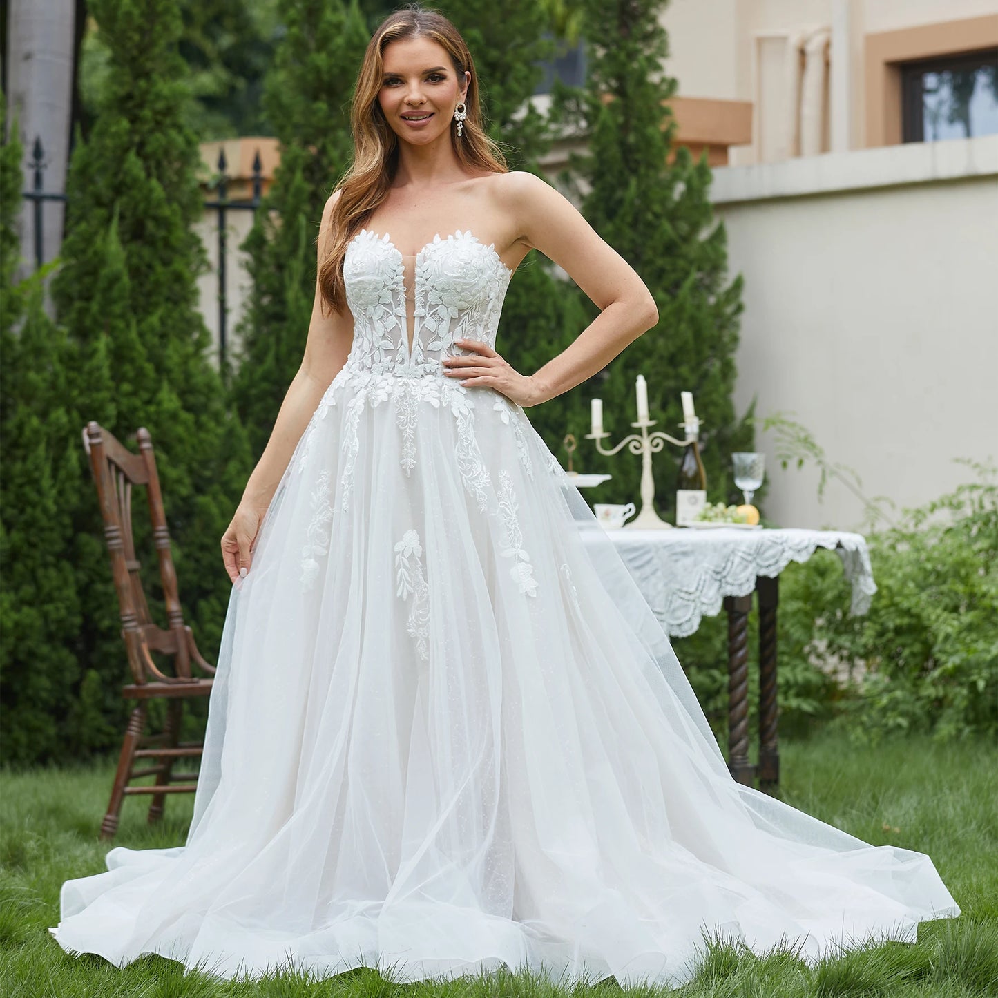 Elegant Lace Wedding Dresses for Women 2024 Sleeveless Deep V-Neck Sparkly Bridal Gowns Sweetheart Wedding Gown for Women Luxury