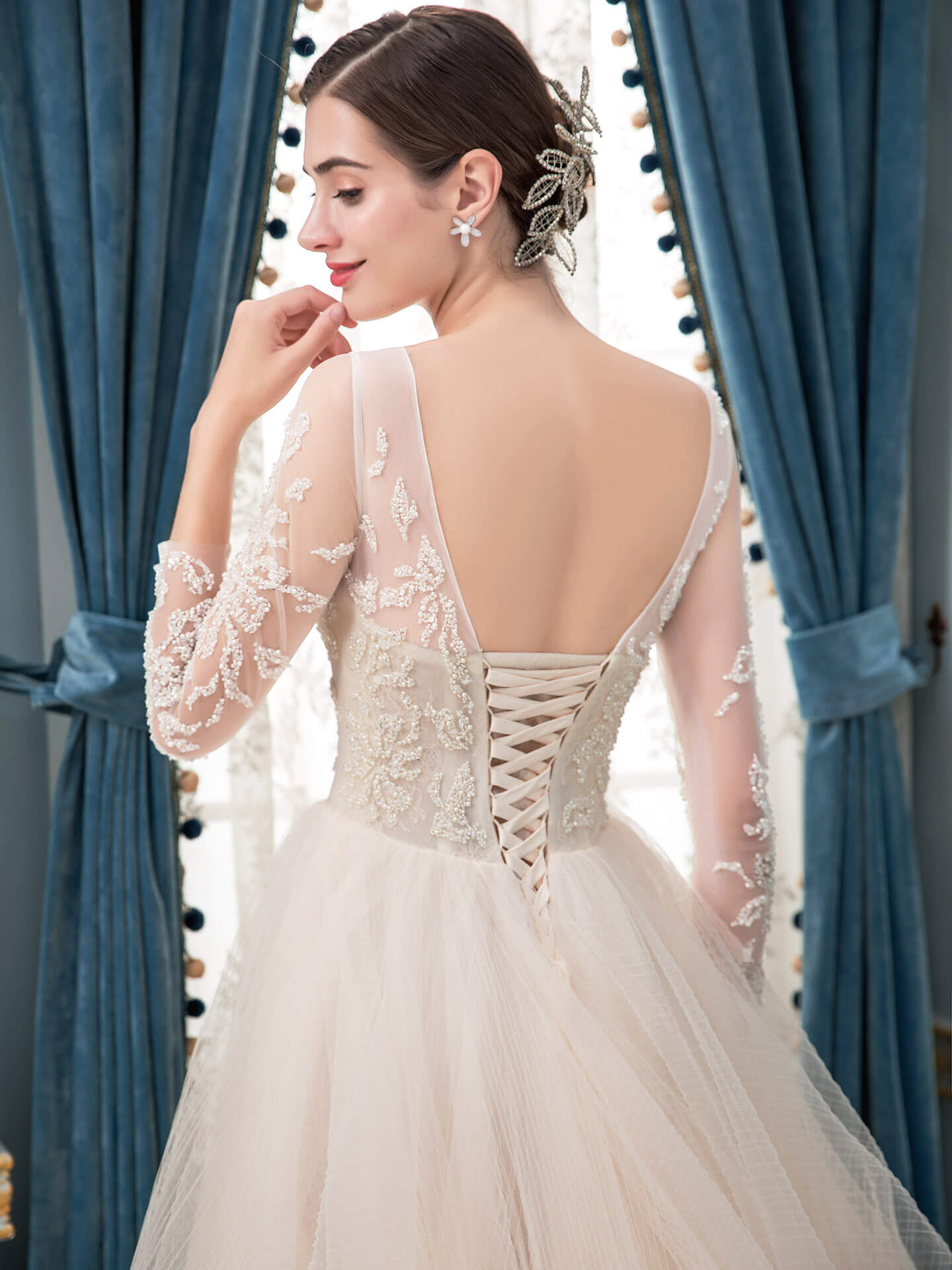 A-line Tulle Beaded Wedding Dresses Long Sleeve Floor Length With Long Train