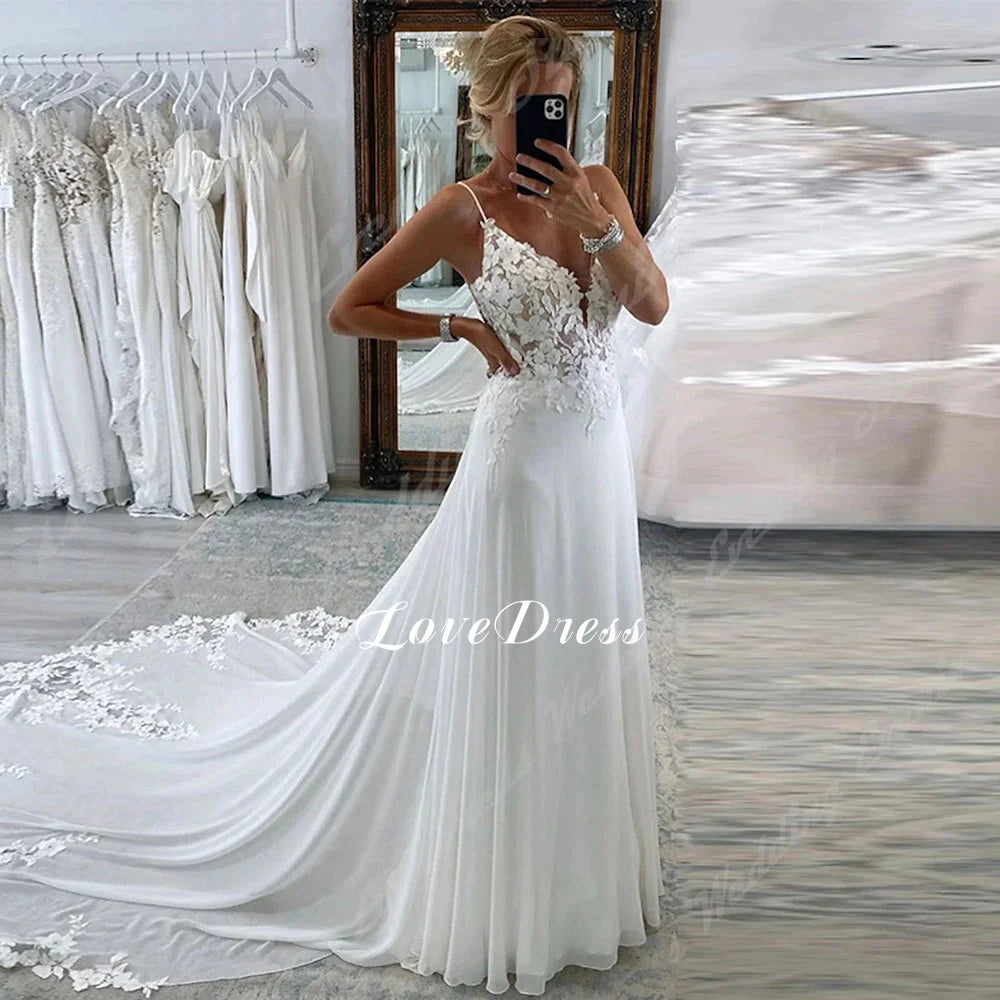 LoveDress Elegante Tiefe V-Ausschnitt Brautkleider 2024 Spitzenapplikationen Rückenfreies A-Linie Brautkleid Ärmellos Tüll Vestido De Noiva