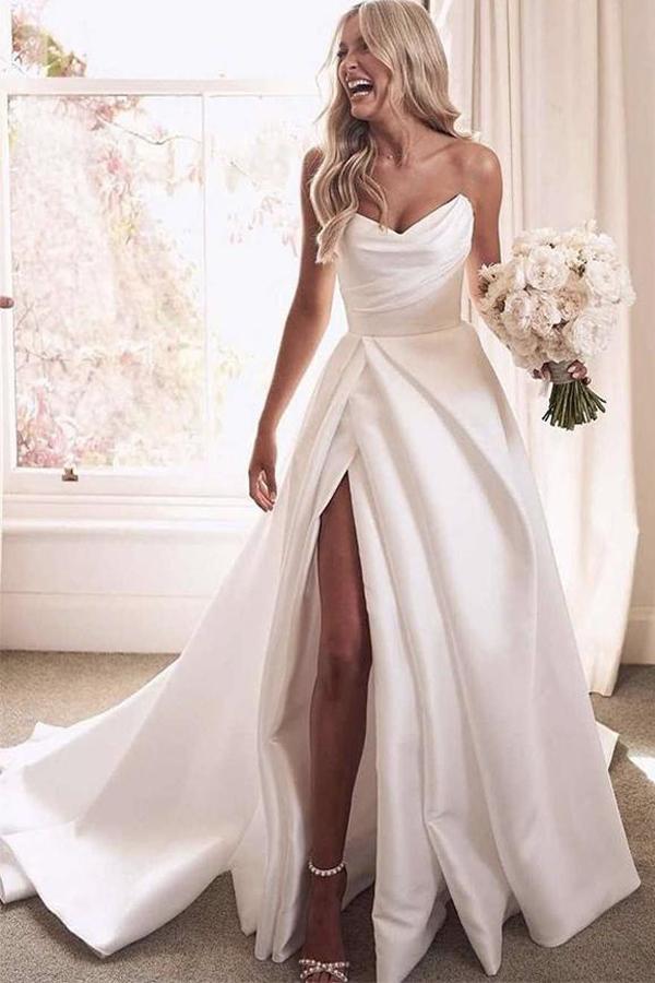 Wedding Dresses New Arrival A Line Satin Strapless  With Court Train