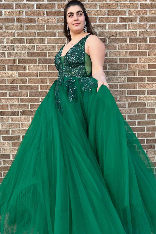 Plus Size Prom Dresses Tulle Appliques A-Line V-Neck