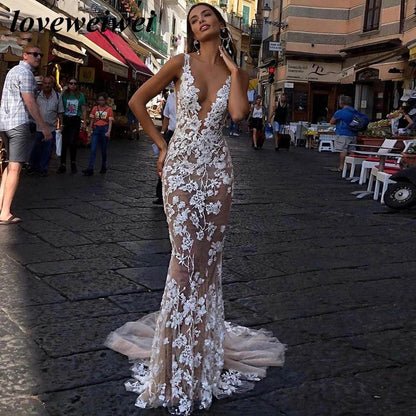 Sexy Lace Mermaid Wedding Dress Plunging V-Neck Boho Bridal Gown Backless Court Train Custom Vestido De Noiva vestido de noiva