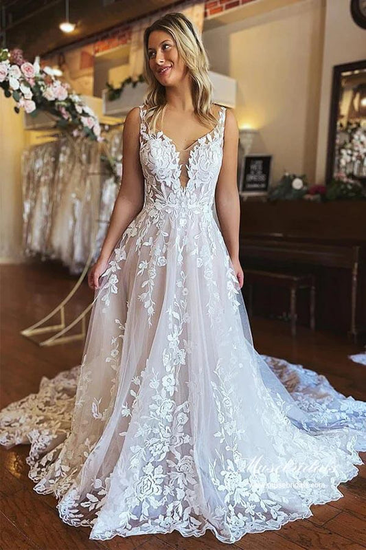 NumberSea Tulle A-line Spaghetti Straps Backless Lace Appliques Wedding Dresses, MW905