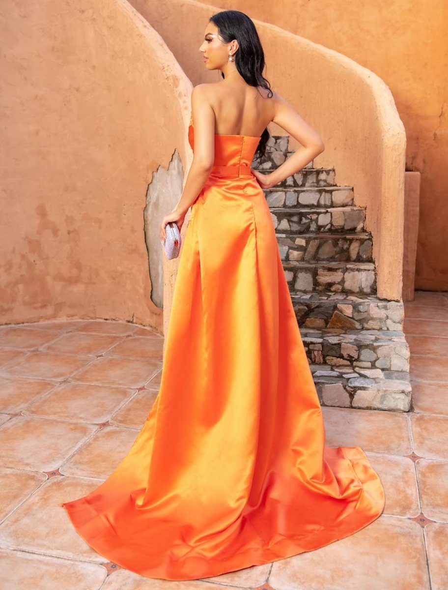 NumberSea - A - Line Evening Gown Celebrity Style Dress Formal Sweep / Brush Train Sleeveless V Neck Satin with Crystals Slit