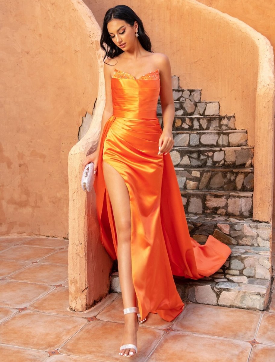 NumberSea - A - Line Evening Gown Celebrity Style Dress Formal Sweep / Brush Train Sleeveless V Neck Satin with Crystals Slit