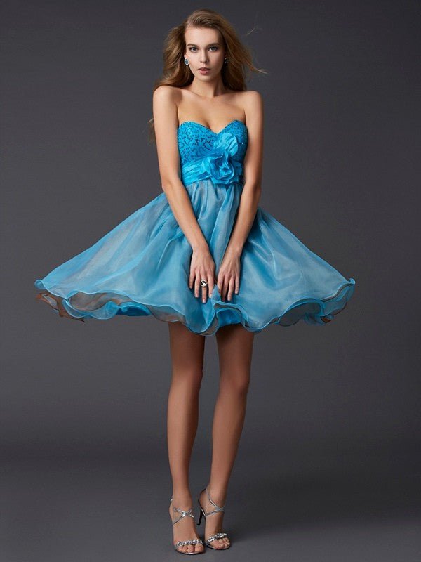 NumberSea - A - Line/Princess Sweetheart Sleeveless Lace Short Taffeta Homecoming Dresses