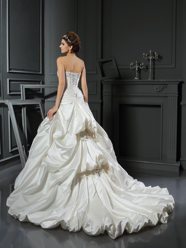 NumberSea - Ball Gown Sweetheart Beading Applique Sleeveless Long Satin Wedding Dresses