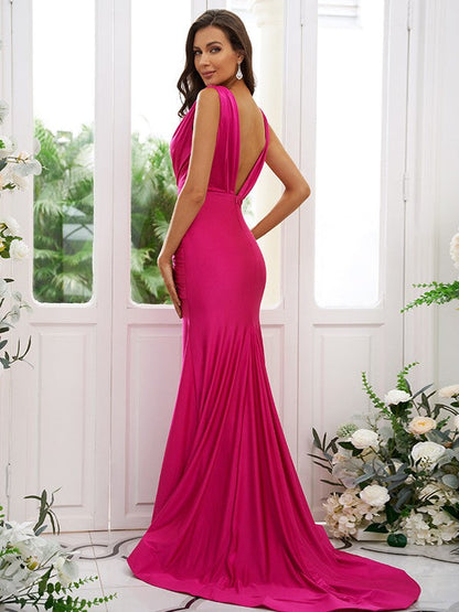 Trumpet/Mermaid Jersey Ruched V-neck Sleeveless Sweep/Brush Train Bridesmaid Dresses