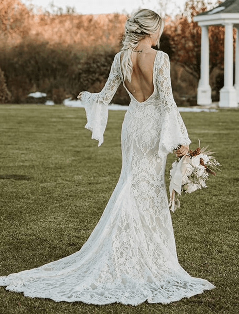 NumberSea - Beach Boho Wedding Dresses Chapel Train Mermaid / Trumpet Long Sleeve V Neck Lace With Appliques Solid Color