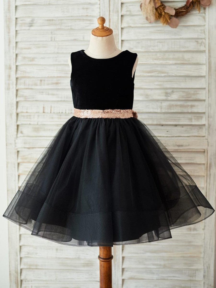 NumberSea - Black Velvet Heart - Shaped Back Sequin Bow Knee - length Dress