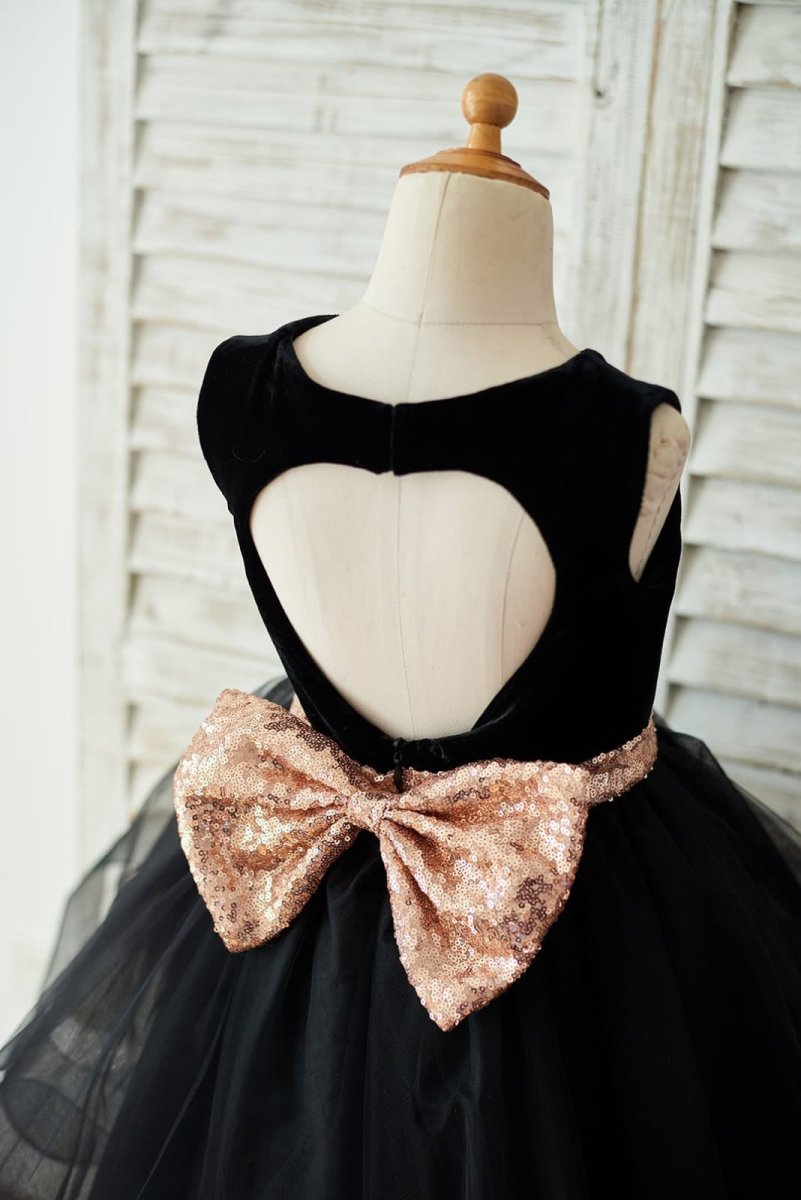 NumberSea - Black Velvet Heart - Shaped Back Sequin Bow Knee - length Dress