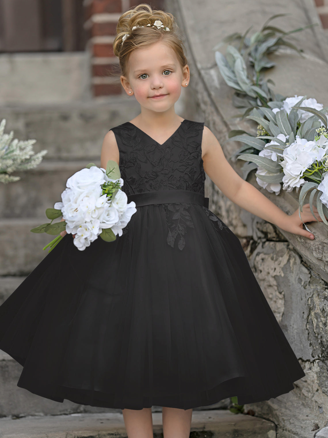 Sleeveless Lace Tulle Knee Length Flower Girl Dress