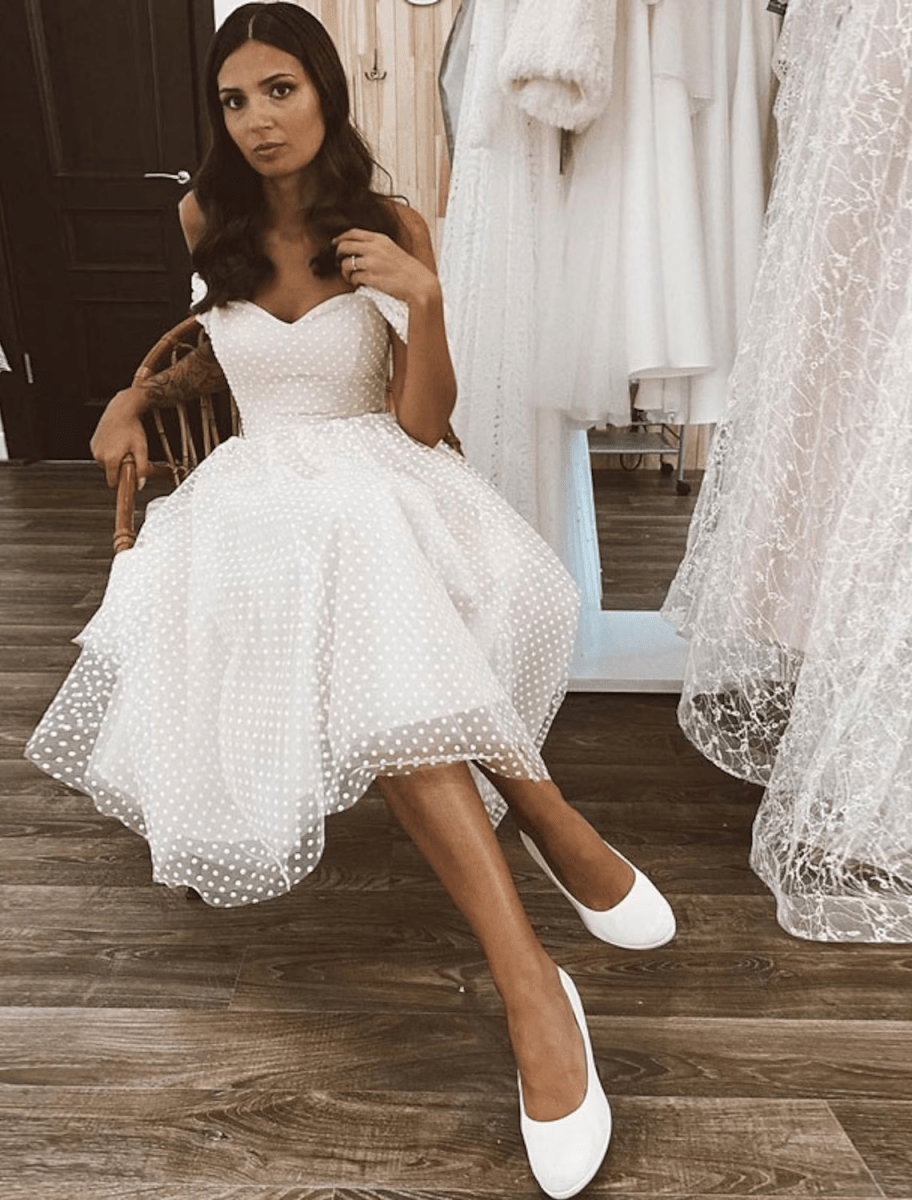 NumberSea - Bridal Shower Little White Dresses Wedding Dresses Knee Length A - Line Sleeveless Off Shoulder Tulle With Solid Color