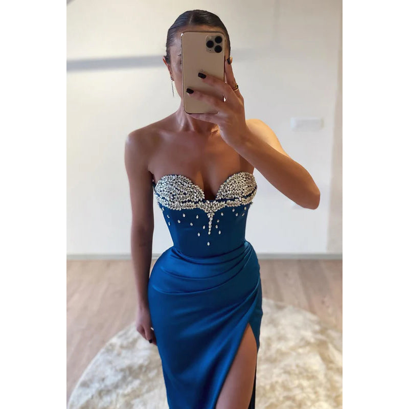 Glamorous & Dramatic Sweetheart Sleeveless Sheath Slit Party Prom Dress With Rhinestones