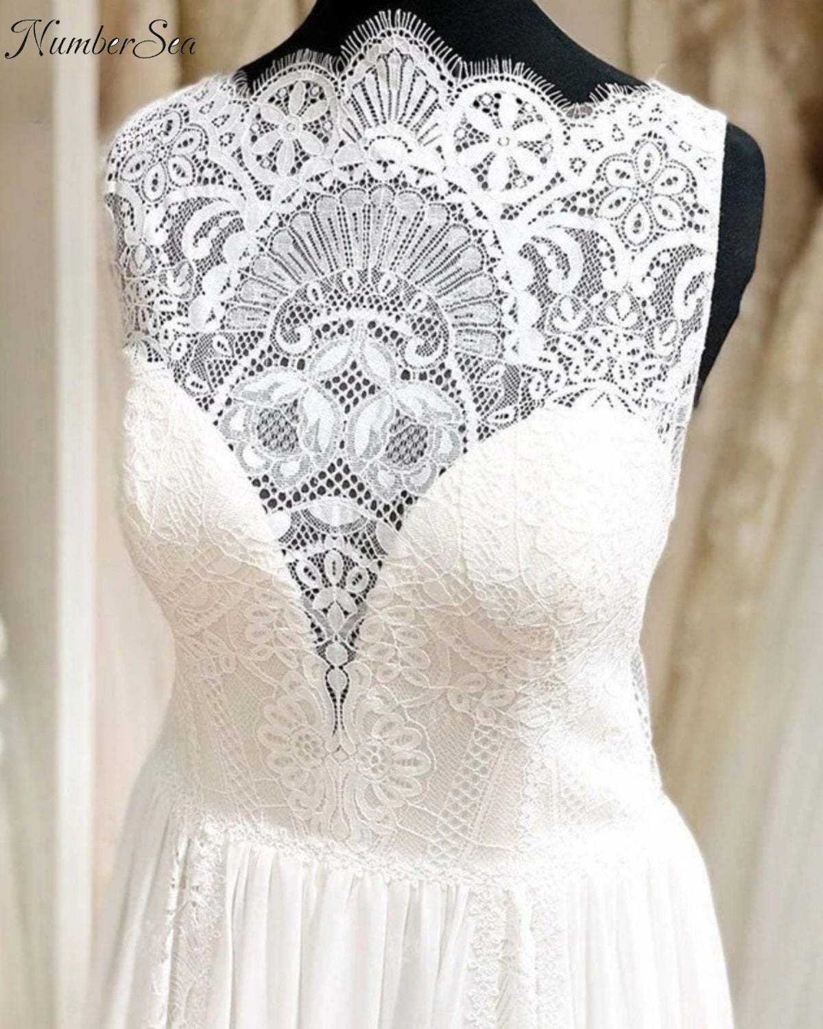 Wedding Gown A Line Scalloped Neck Wedding Dress Lace Chiffon Sleeveless Illusion Bohemian Bridal Gowns robe soirée mariage