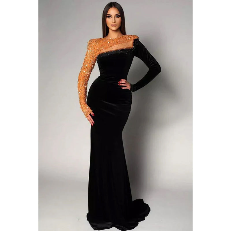 Sheath/Column High Neck Long Sleeves Sequined Velvet Evening Dress