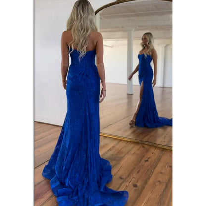 Elegant & Luxurious Off-Shoulder Sleeveless Side Slit Trumpet Applique Prom Dress