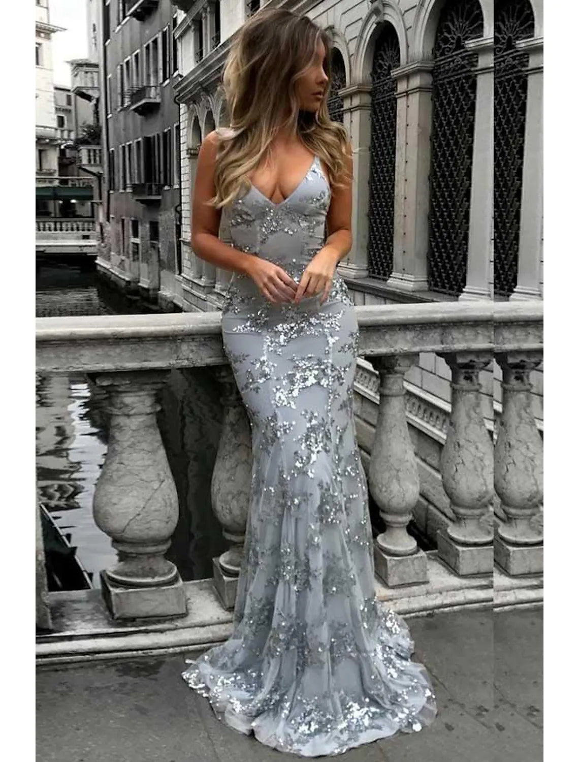 Mermaid / Trumpet Prom Dresses Sparkle & Shine Dress Formal Sweep / Brush Train Sleeveless V Neck Lace with Sequin