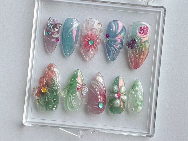 NumberSea - Spring Garden Press On Nails | Pearl beads and Butterfly Nail Art | press on nails almond | flower nails | Nail Charms |Press Ons |HB405TC