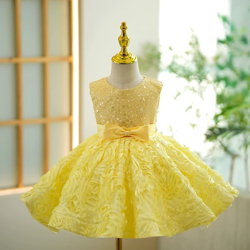 Yellow Sequin Sleeves Less Knee-length Baby Girl Dress