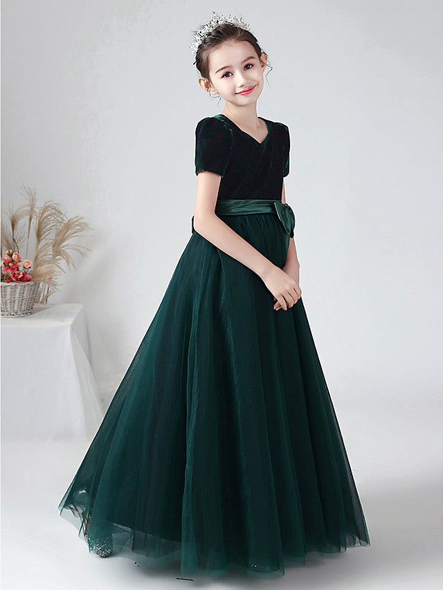 Long Ball Gown Velvet Bateau Neck Wedding Party Flower Girl Dresses with Sleeves