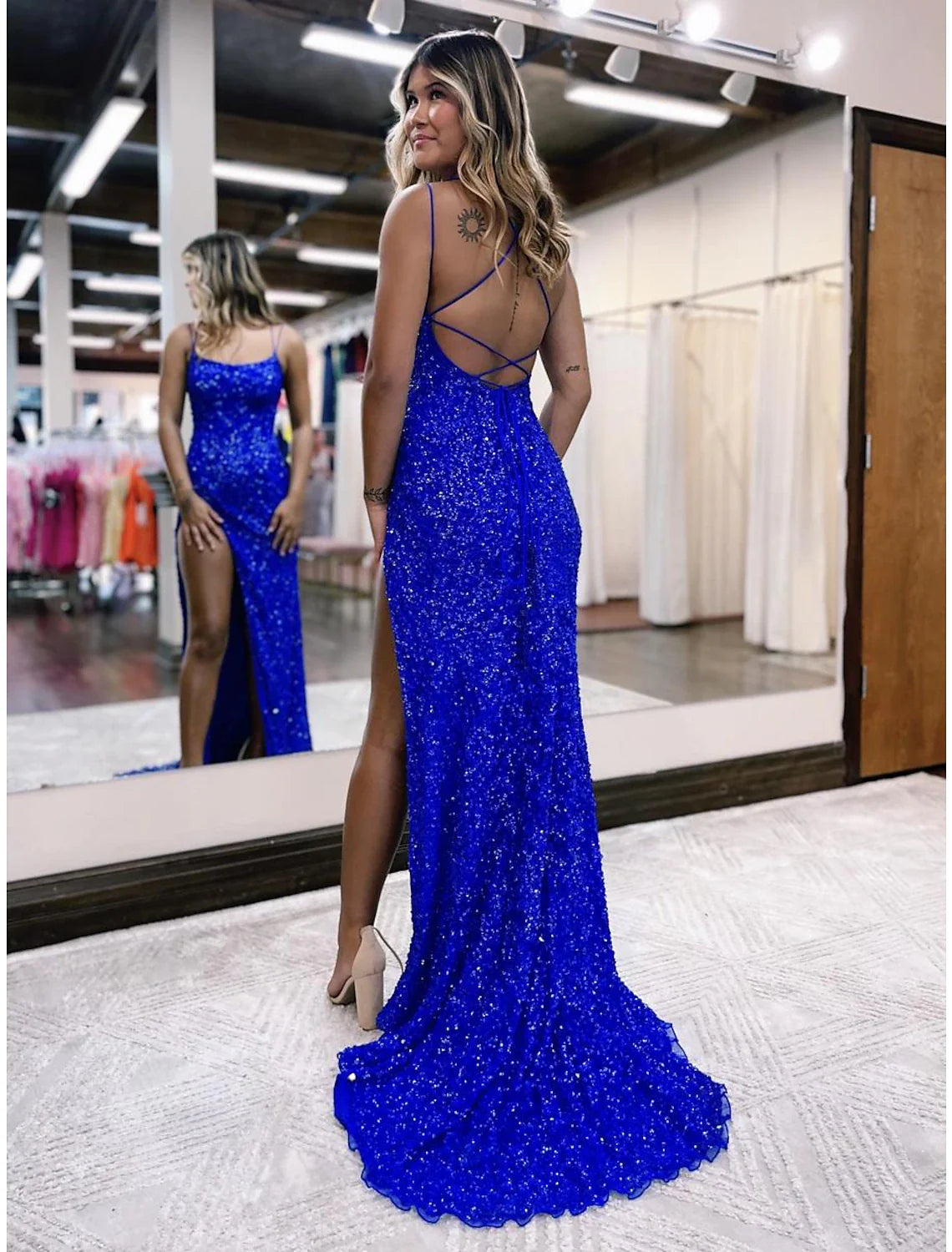 Mermaid / Trumpet Prom Dresses Sparkle & Shine Dress Formal Wedding Party Sweep / Brush Train Sleeveless Spaghetti Strap Sequined Backless with Sequin Slit