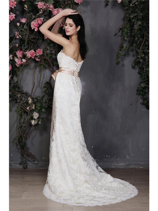 Sheath/Column Strapless Sleeveless Sash Long Lace Wedding Dresses