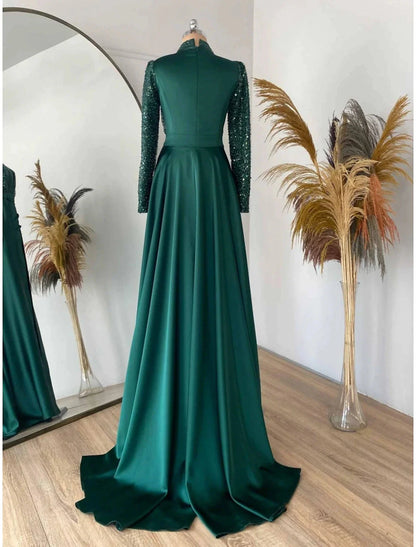 Sheath Formal Dress Evening Gown Christmas Red Green Dress Formal Sweep / Brush Train Long Sleeve Jewel Neck Satin with Pleats Ruched Sequin