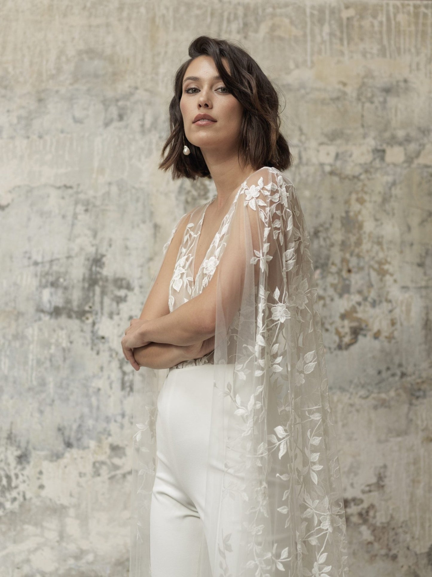 NumberSea - NumberSea 2024 Wedding Jumpsuit With Cape Beach Wedding Dresses V Neck Tea Length Lace Bridal Outfit Wedding Gowns