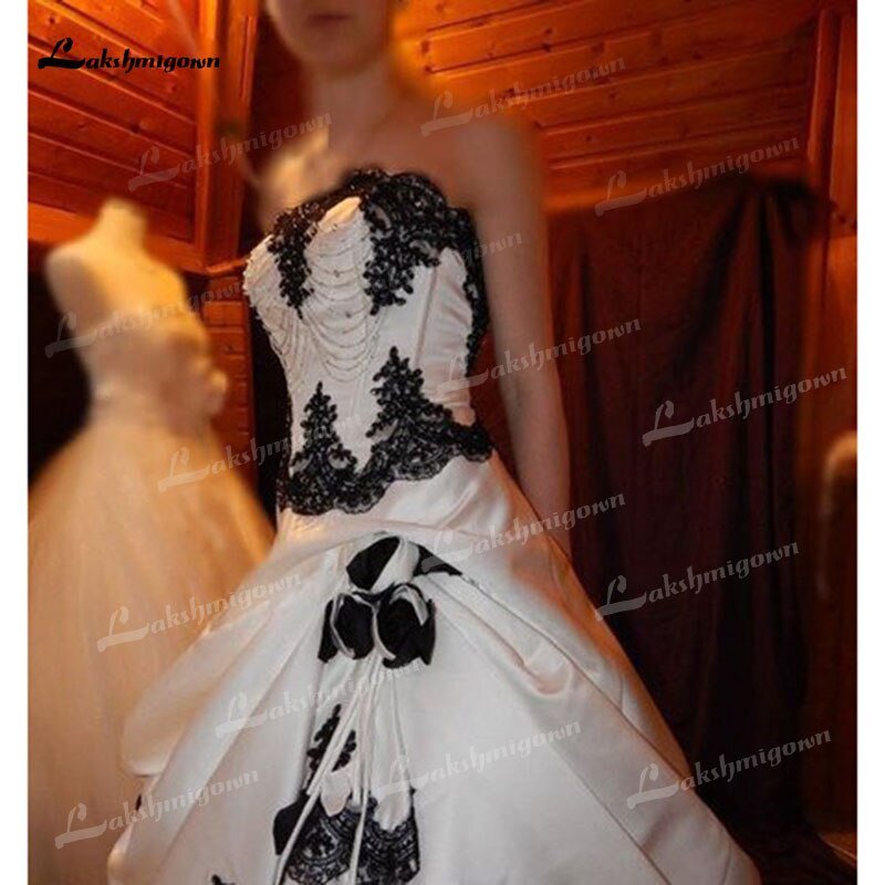 NumberSea - NumberSea Black and White Wedding Dresses 2021 Gothic Lace Applique Tiered Bridal Dress Long Train Lace Up Satin Halloween Bridal 1920's