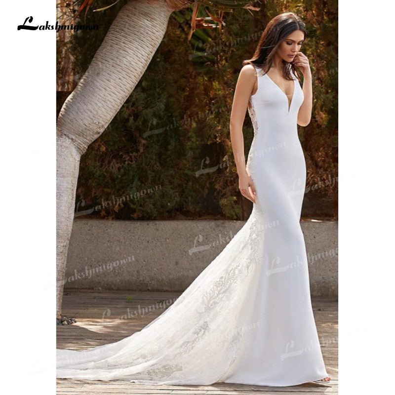 NumberSea - NumberSea Charming Tulle & Soft Satin Mermaid Wedding Dresses V - Neck Sleeveless Illusion Lace Appliques Chapel Train Bride Gowns Trouwjurk