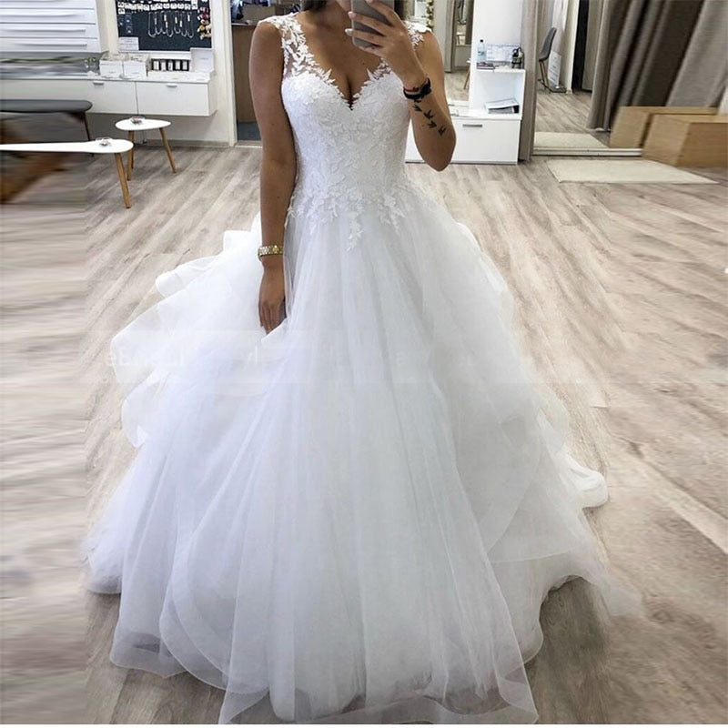 NumberSea V-neck Princess Ball Gown Wedding Dress With Tiered Tulle Skirt White Customize Bride Dress Winter Bridal Gowns