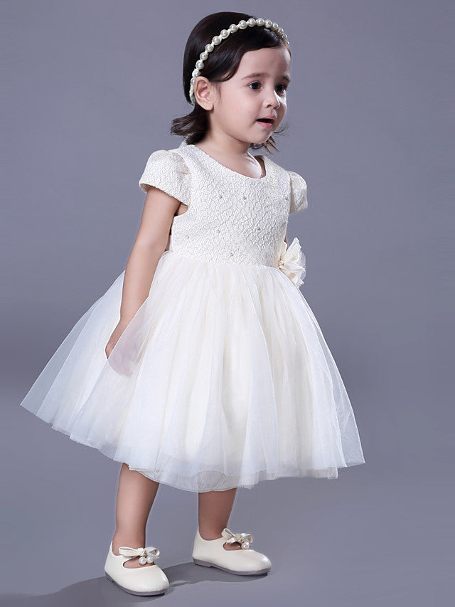 Short Ball Gown Lace Jewel Neck Wedding Event Party Flower Girl Dresses with Sleeves