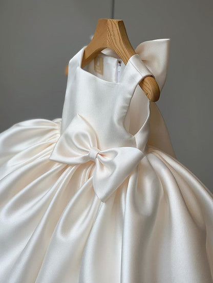 Short Ball Gown Satin Square Neck Wedding Party Flower Girl Dresses