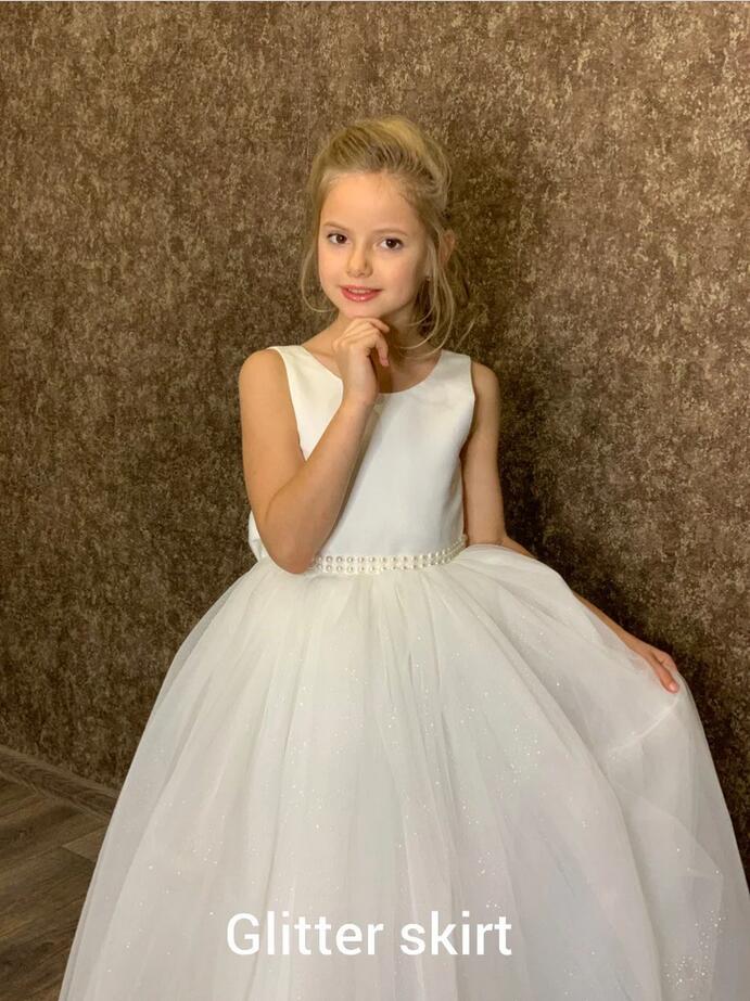 Simple Long A-line Tulle Sleeveless Flower Girl Dresses