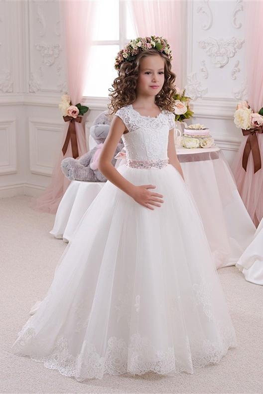 White Long Ball Gown Scoop Neck Tulle Lace Flower Girl Dresses